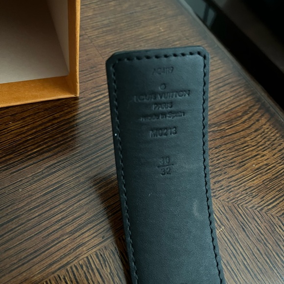 Mens Louis Vuitton Damier Belt 40mm - Picture 3 of 4